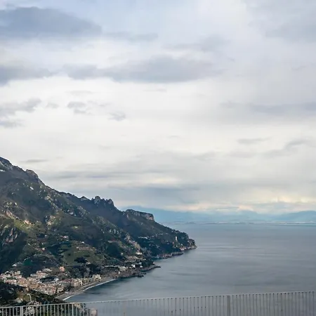 بيت ضيافة A Due Passi